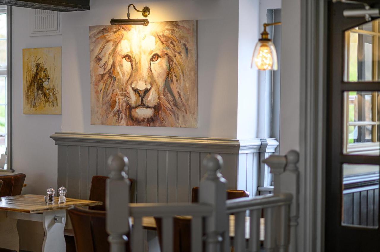 Bed and Breakfast The Lazy Lion à Milford on Sea Extérieur photo